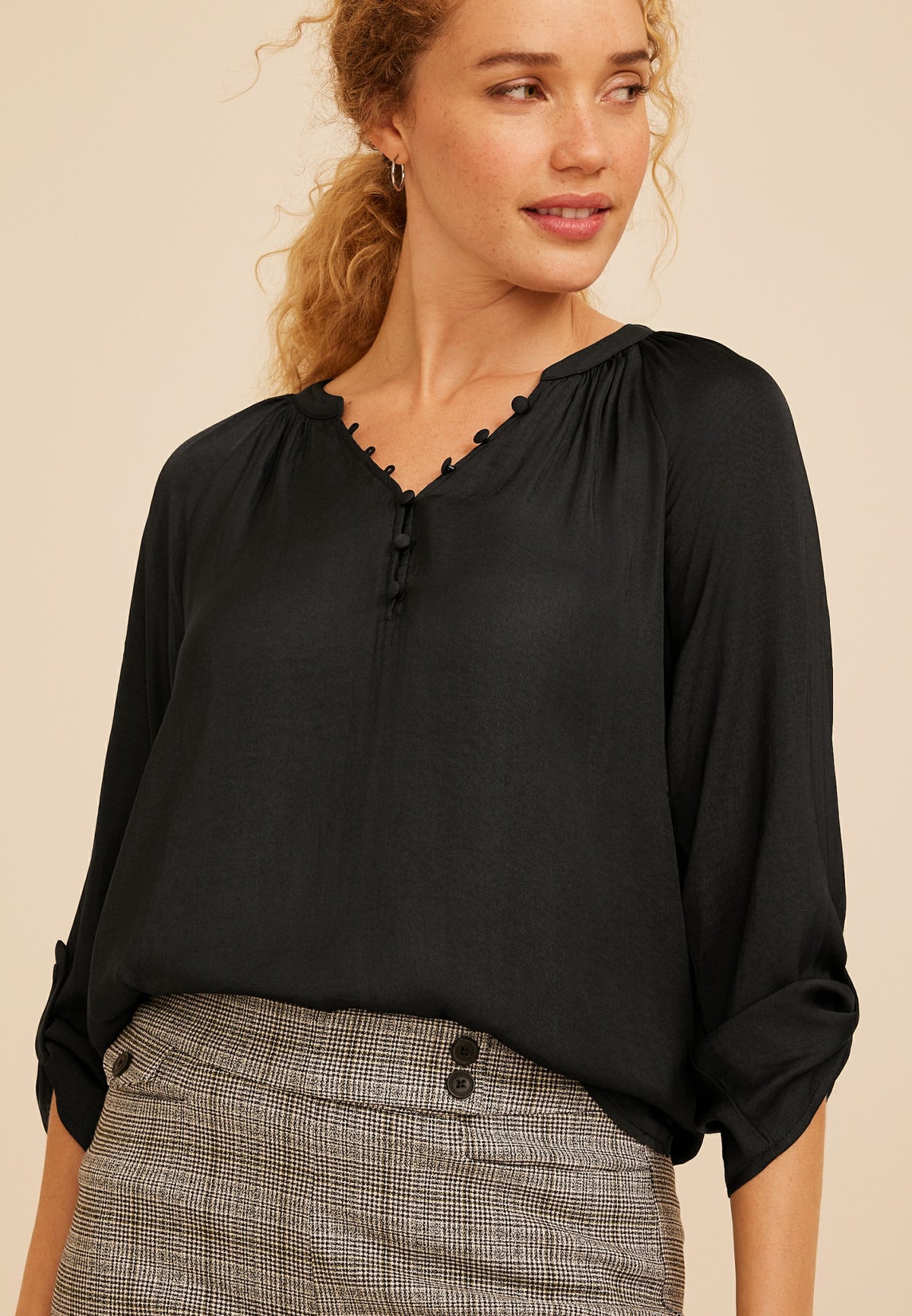Split Neck Henley 3/4 Sleeve Blouse