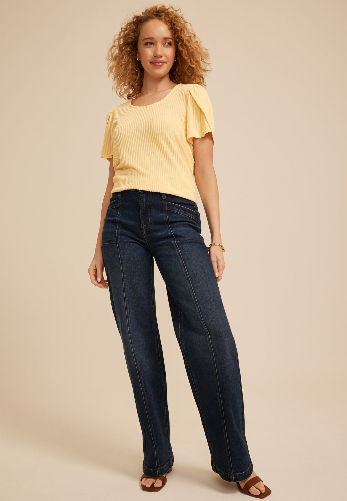 24/7 Holland Textured Scoop Tee