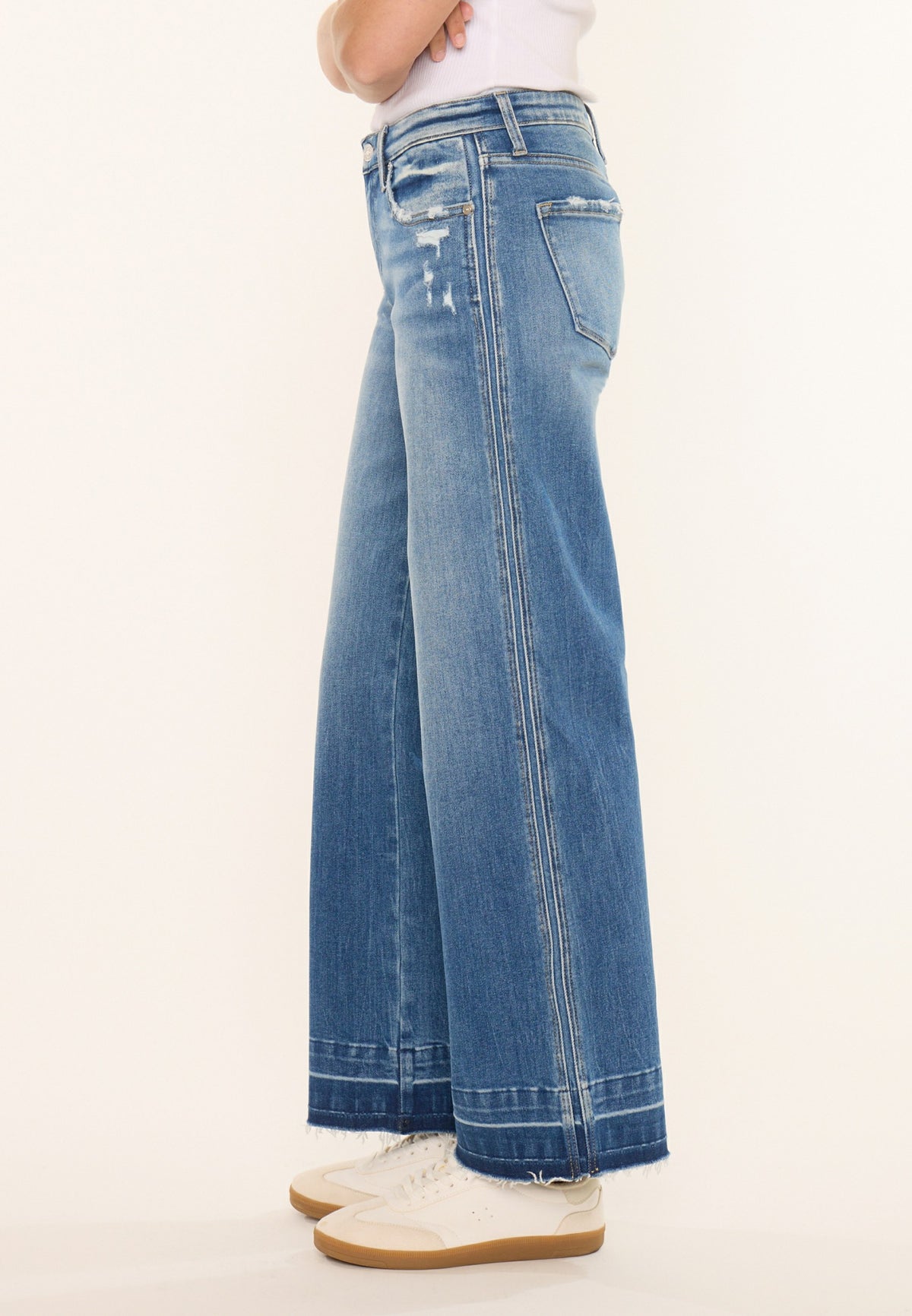 KanCan™ Mid Rise Release Hem Wide Leg Jean