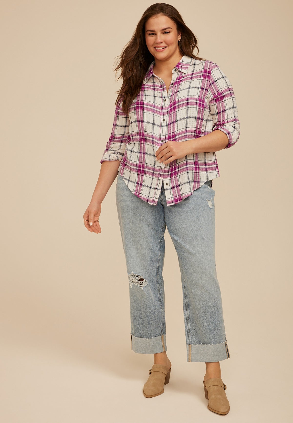 Plus Size Pucker Plaid Lace Back Button Down Shirt