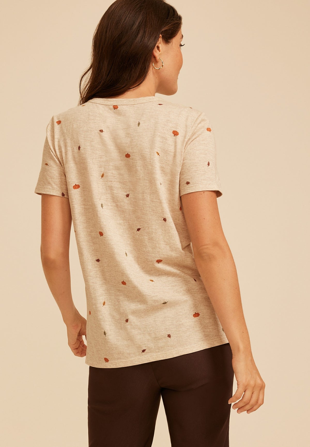 24/7 Dawson Pumpkin And Leaf Crew Neck Tee