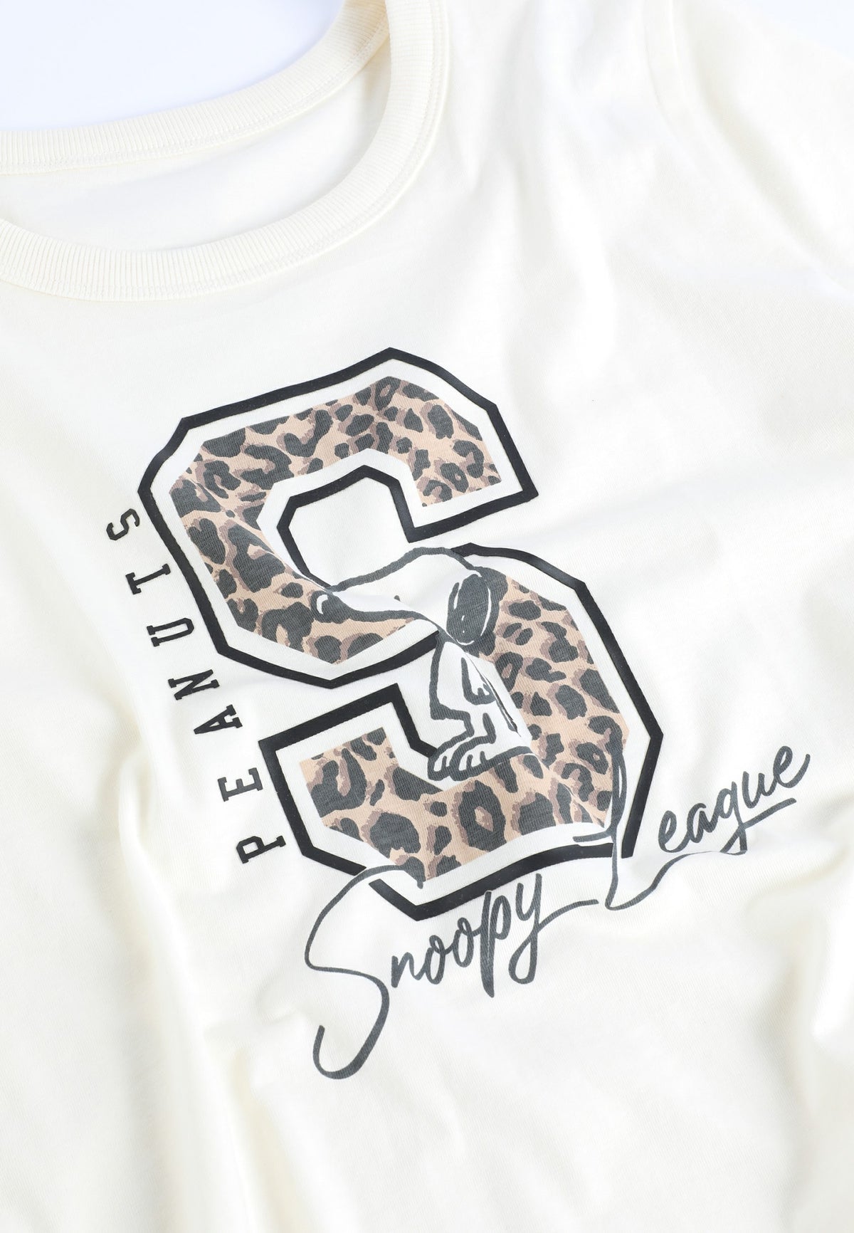 Peanuts Snoopy League Classic Fit Graphic Tee