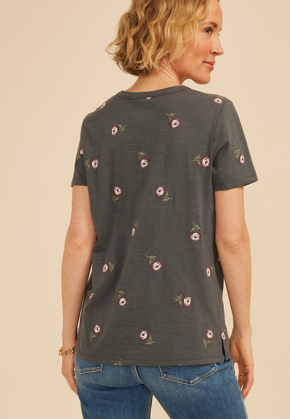 24/7 Dawson Embroidered Rose Crew Neck Tee