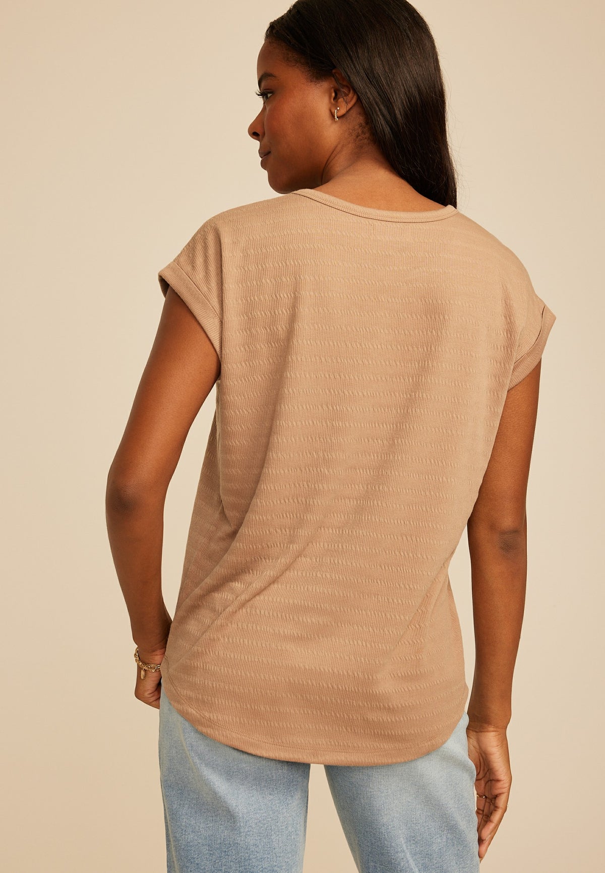 24/7 Textured Clara Tee