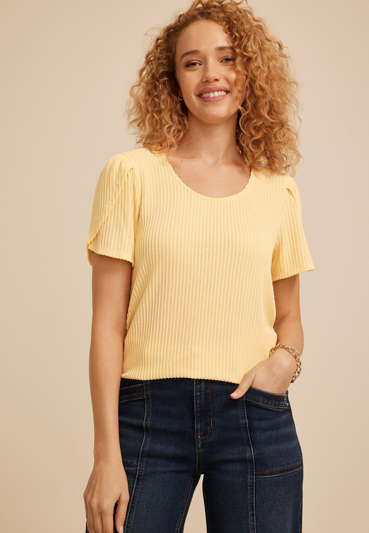 24/7 Holland Textured Scoop Tee