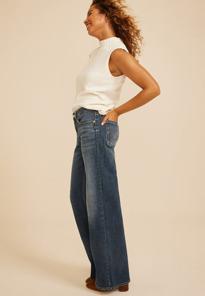 Silver Jeans Co.® Suki Curvy Mid Rise Wide Leg Jean