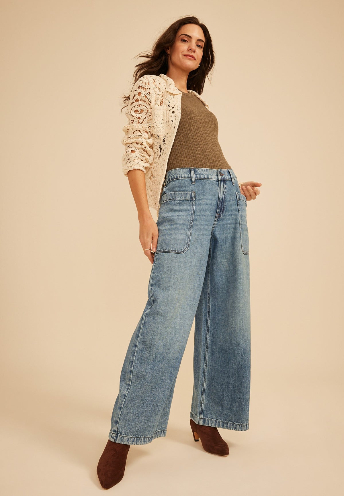 High Rise L Pocket Wide Leg Jean