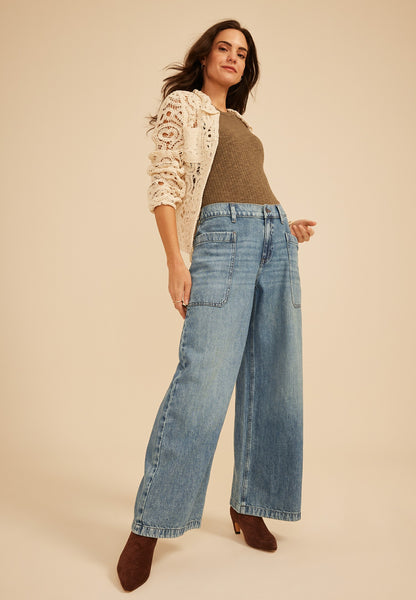 High Rise L Pocket Wide Leg Jean