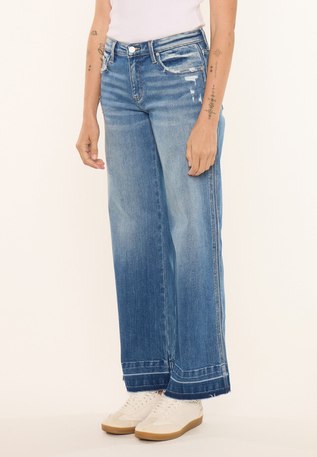 KanCan™ Mid Rise Release Hem Wide Leg Jean