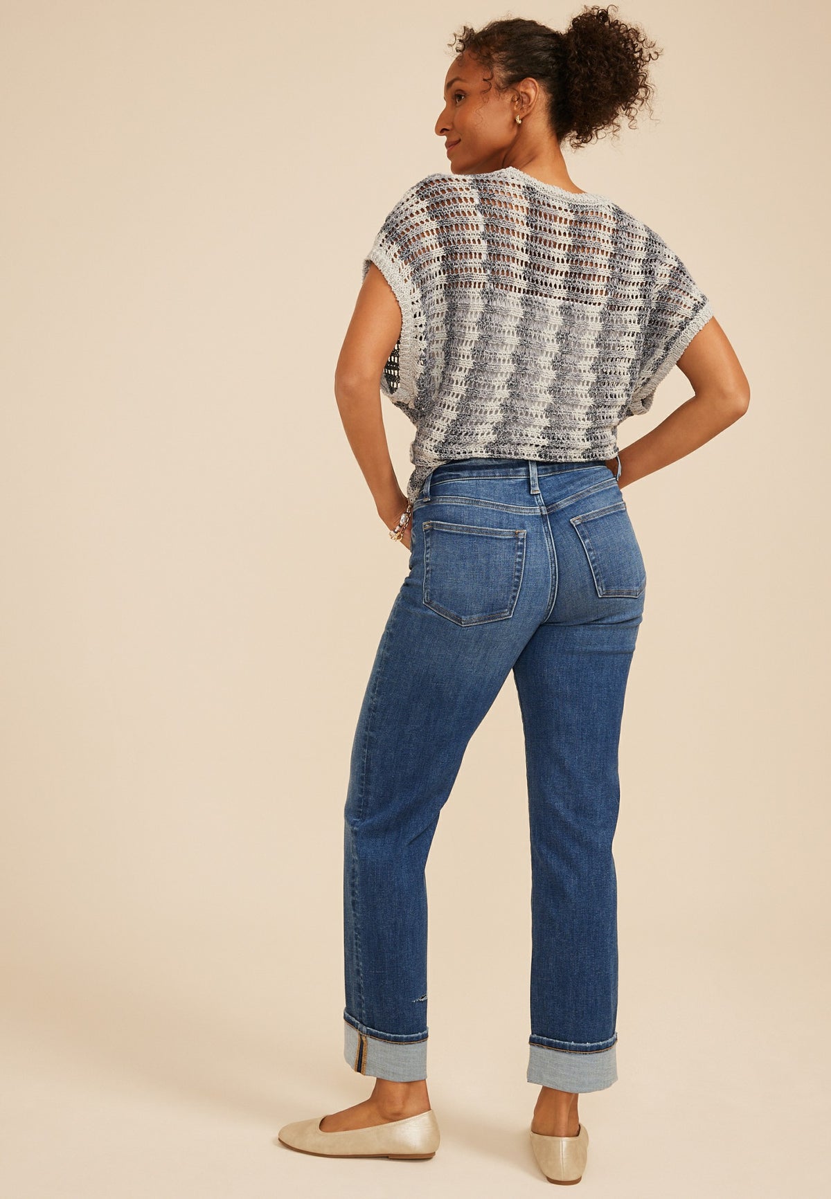 edgely™ High Rise Pocket Stitch Cuff Hem Relaxed Straight Jean