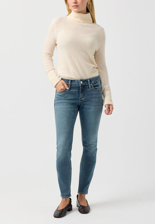 Petite Silver Jeans Co.® Elyse Mid Rise Classic Skinny Jean