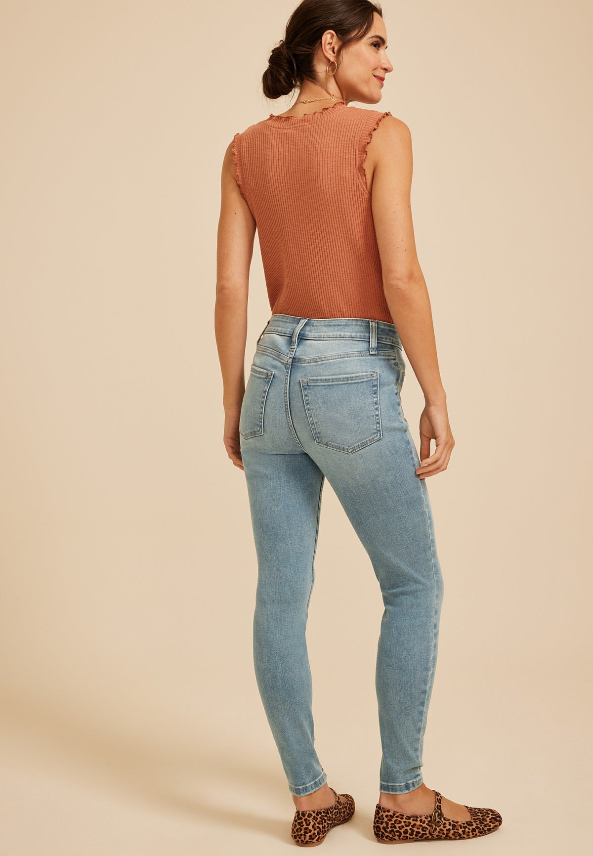 m jeans by maurices™ Cool Comfort Spaded Welt Pocket Jegging
