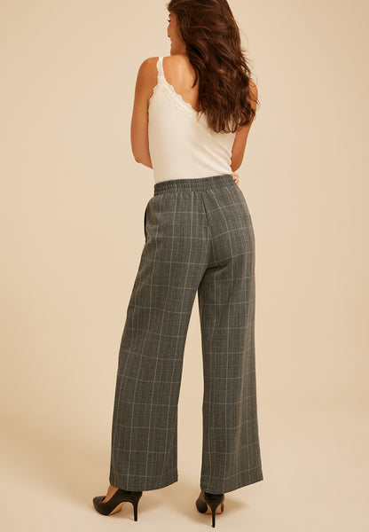 Plaid Pull On Wide Leg Pant