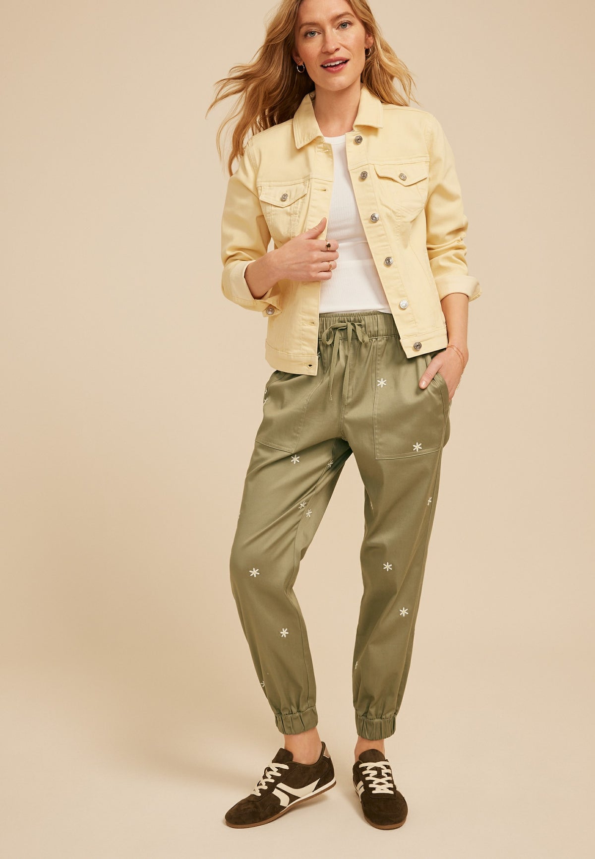 High Rise Floral Embroidered Patch Pocket Jogger