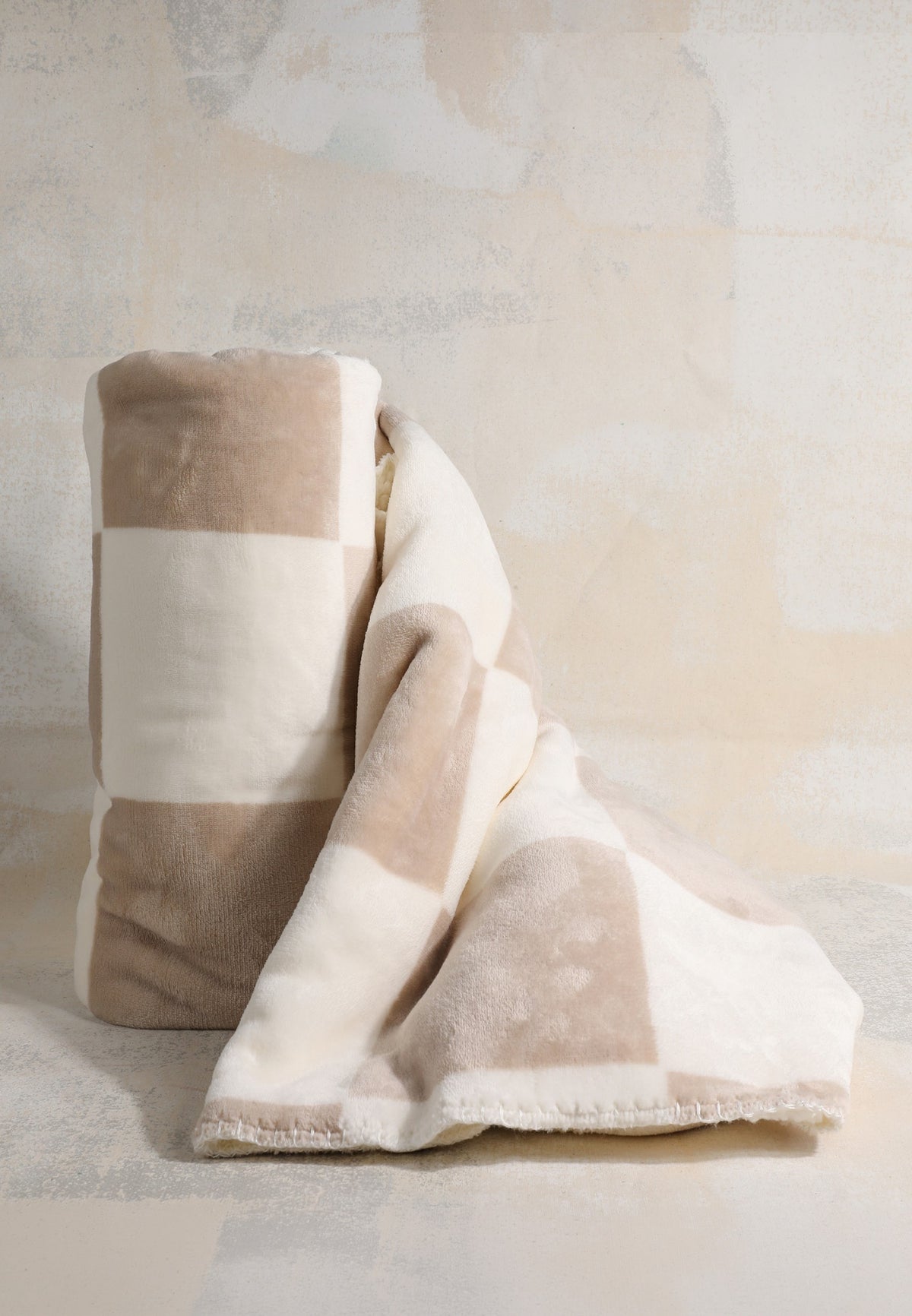 Holiday Checkerboard Sherpa Blanket