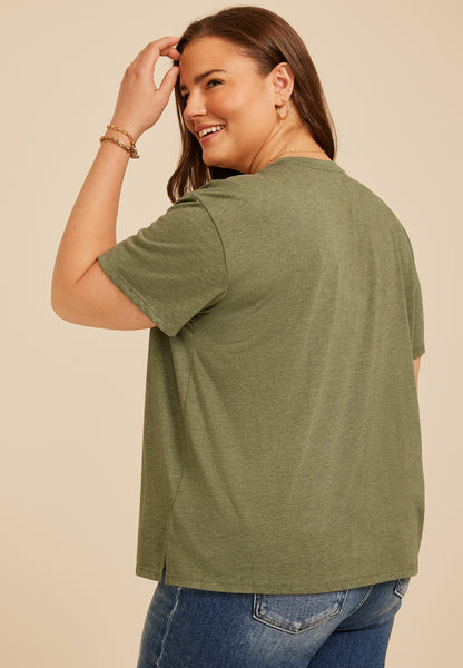 Plus Size Happiest When Dilly Dallying Vintage Fit Graphic Tee
