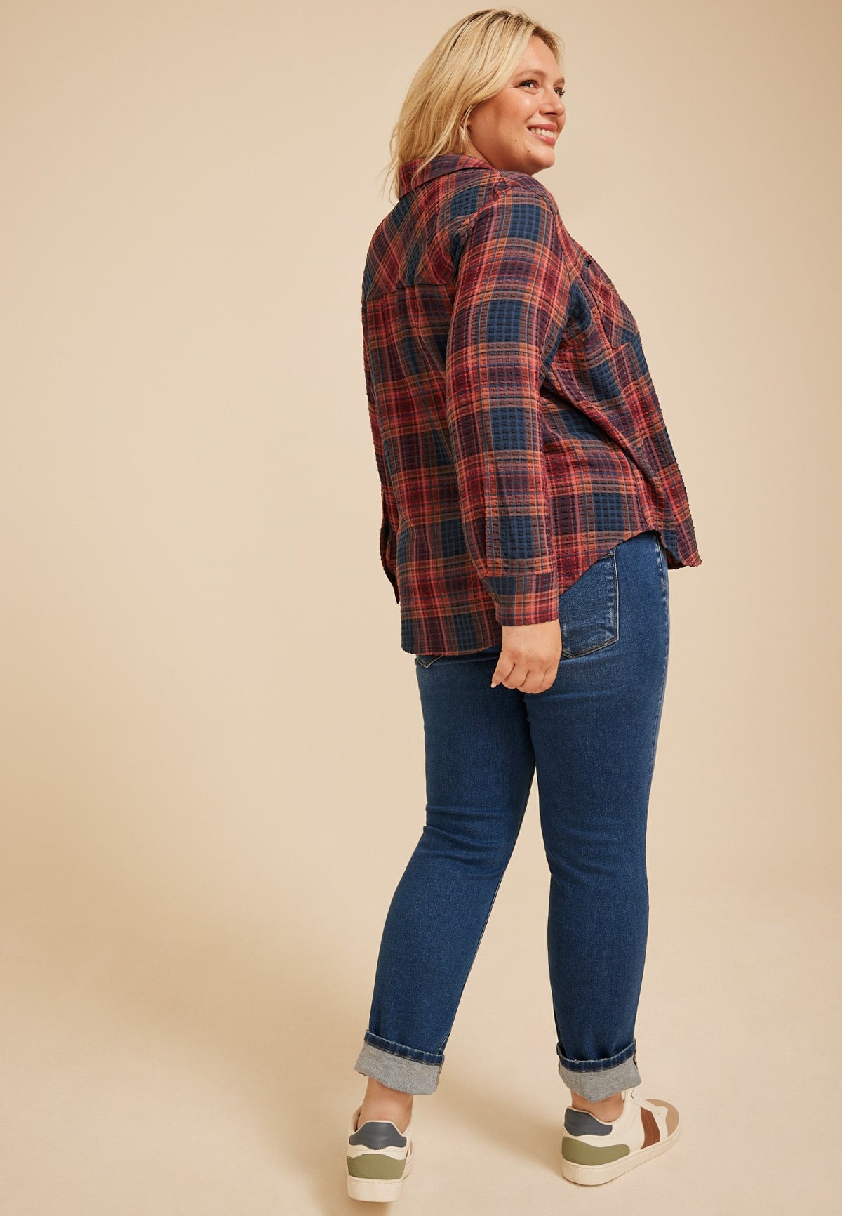 Plus Size Pucker Plaid Button Down Shirt