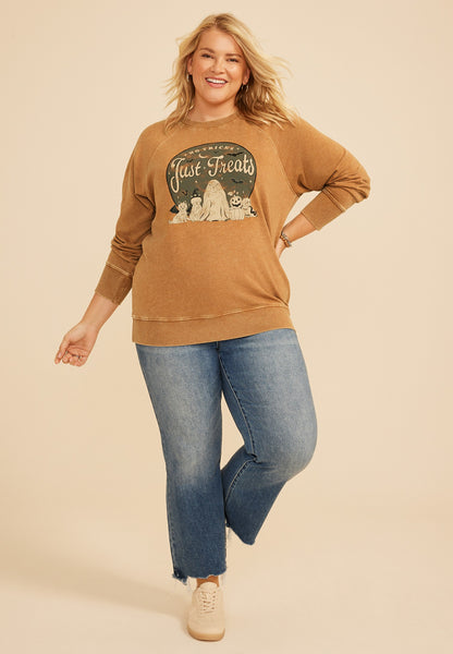 Plus Size No Tricks Just Treats Halloween Graphic Sweatshirt