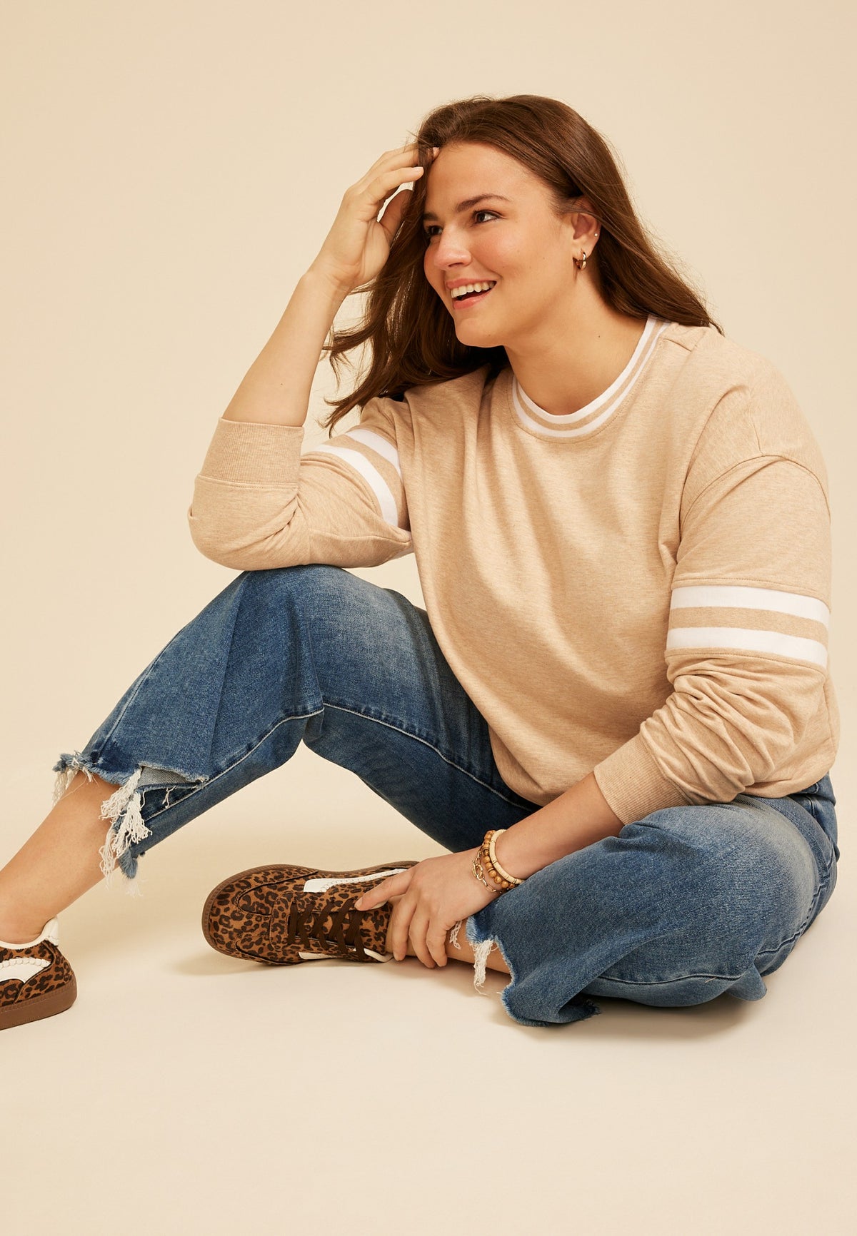 Plus Size Heathered Varsity Stripe Crew Neck Sweatshirt