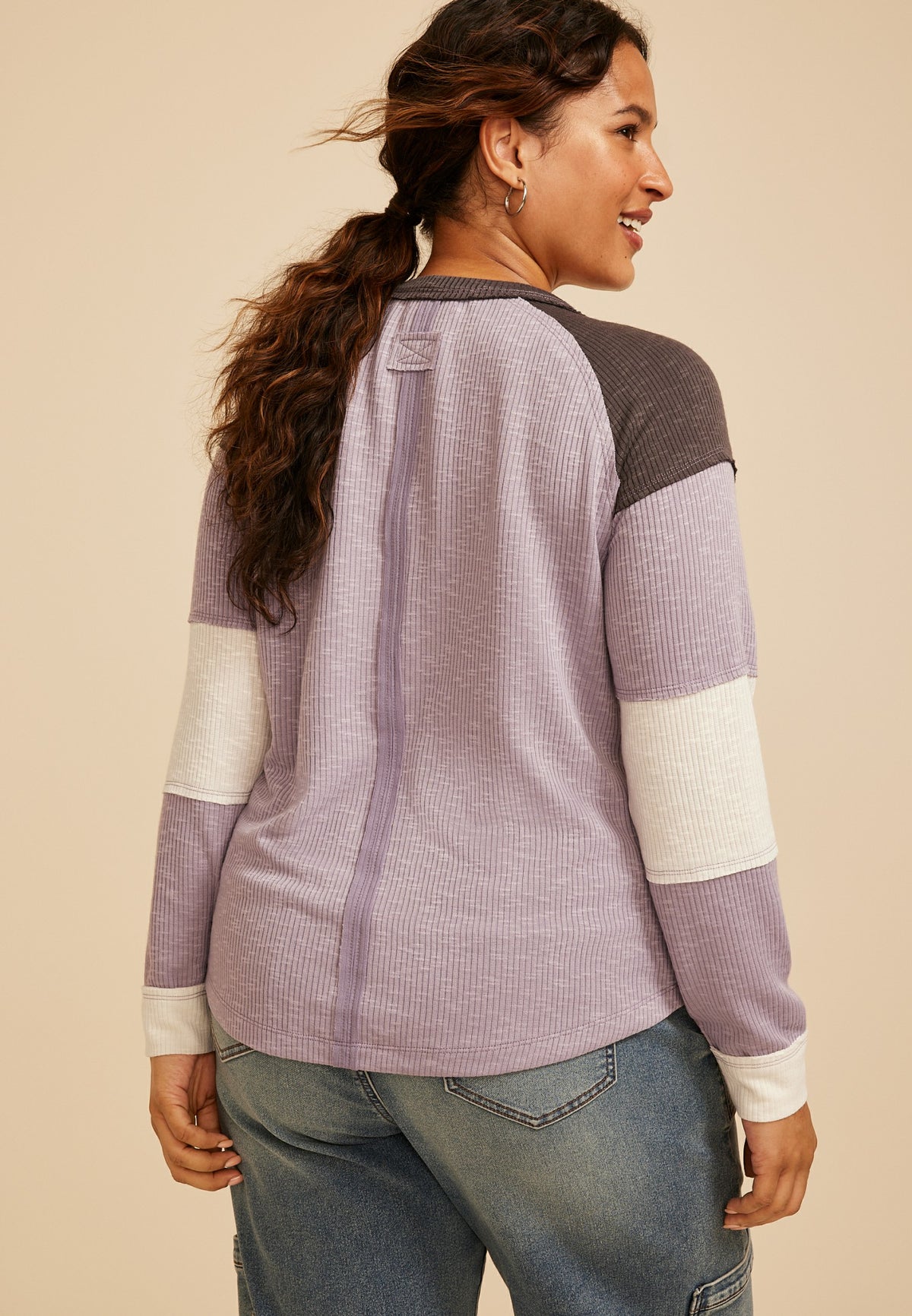 Plus Size Colorblock Ribbed Raglan Tee