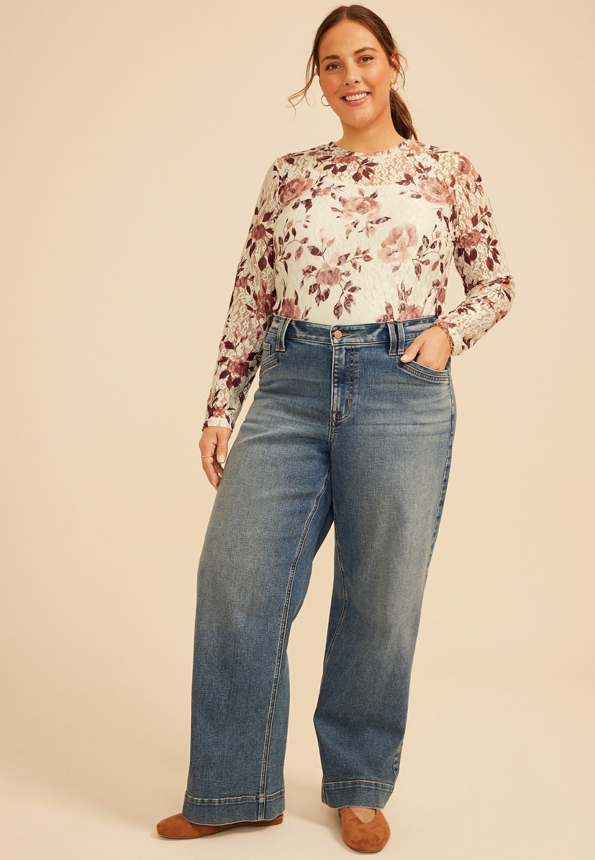 Plus Size Floral Printed Lace Long Sleeve Top
