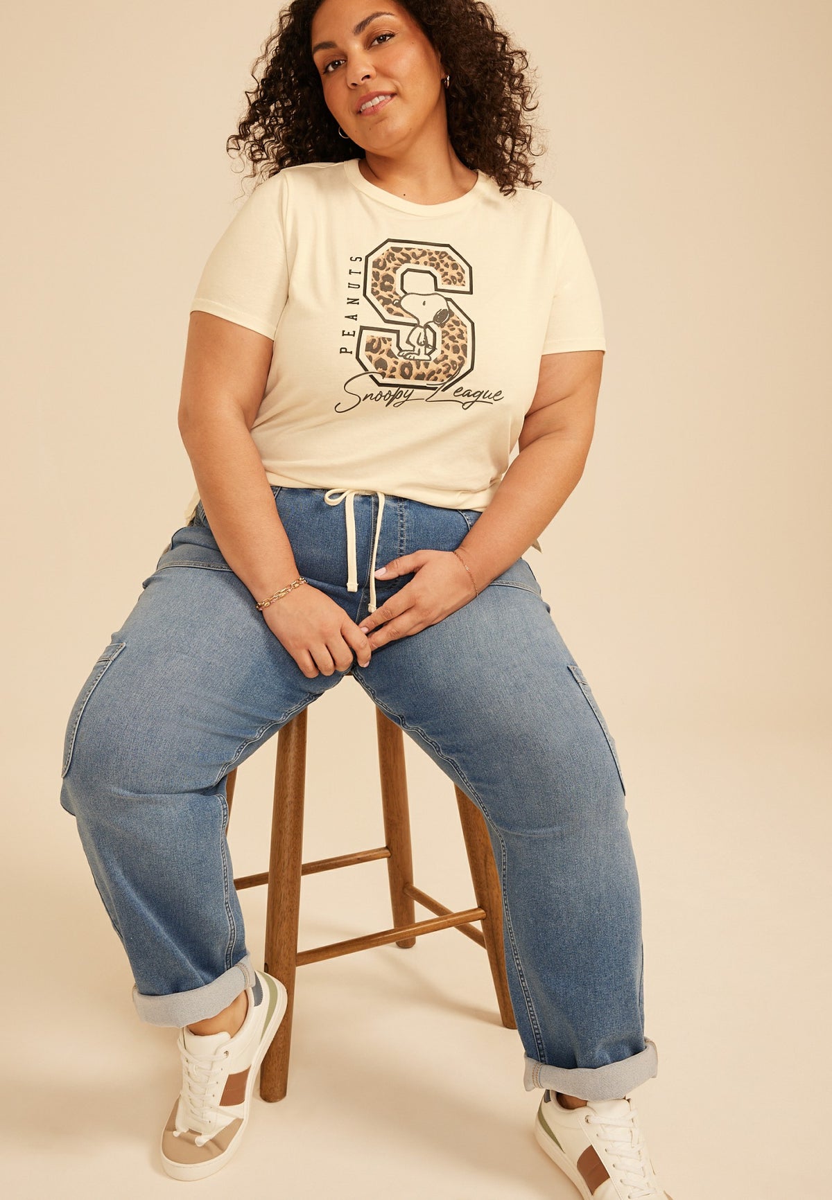 Plus Size Peanuts Snoopy League Classic Fit Graphic Tee
