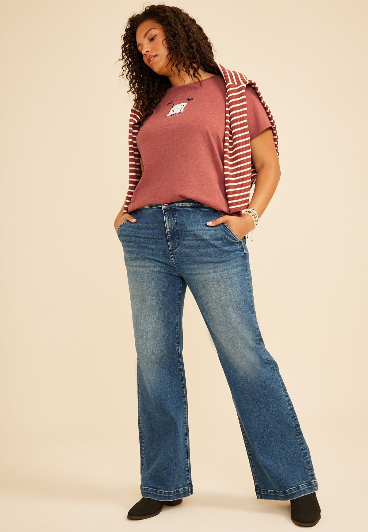 Plus Size Halloween Ghost Cat Classic Fit Graphic Tee