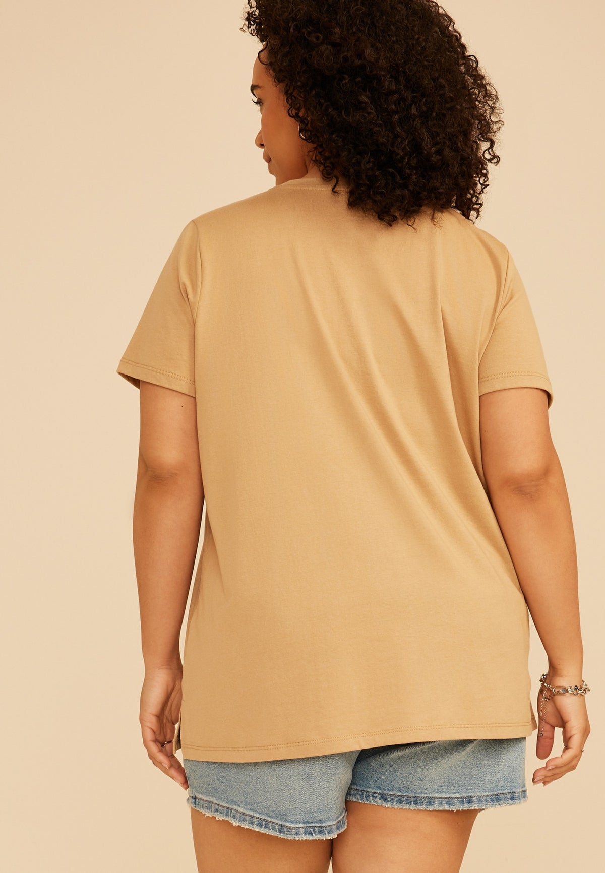 Plus Size Painterly Floral Embroidered Classic Fit Graphic Tee