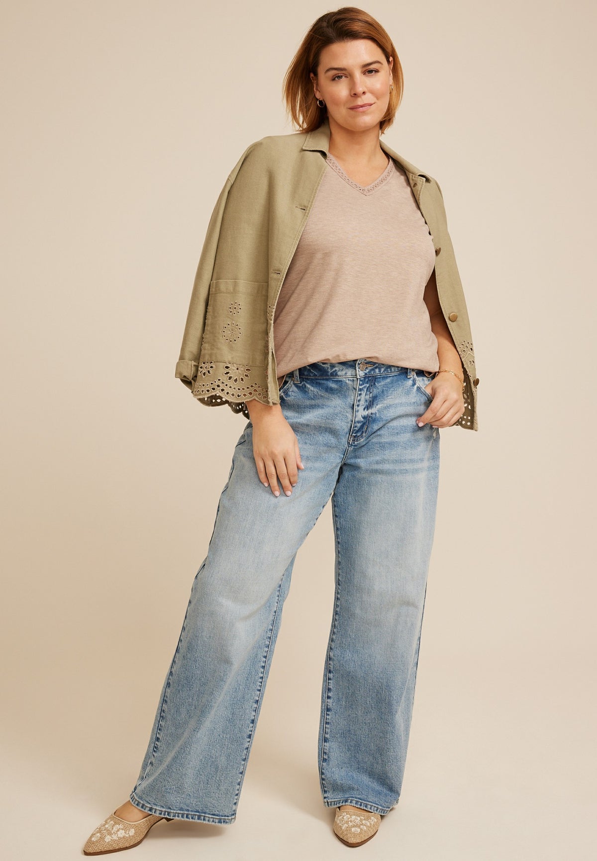 Plus Size Crochet Trim V Neck Tee