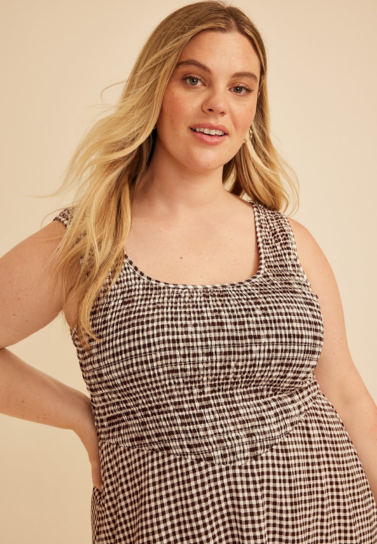 Plus Size Bare Scoop Neck Smocked Midi Dress