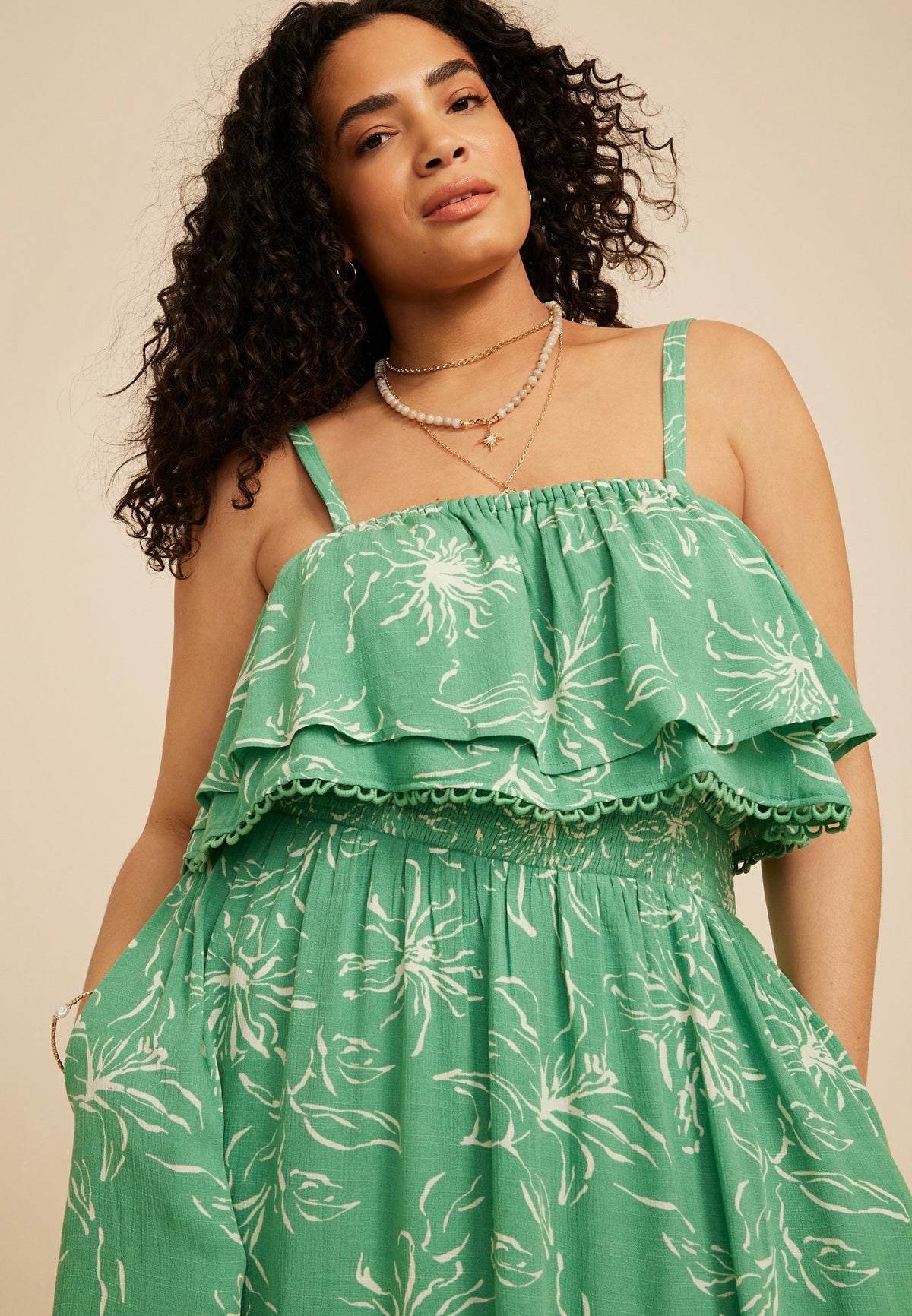 Plus Size Bare Floral Print Tiered Midi Dress