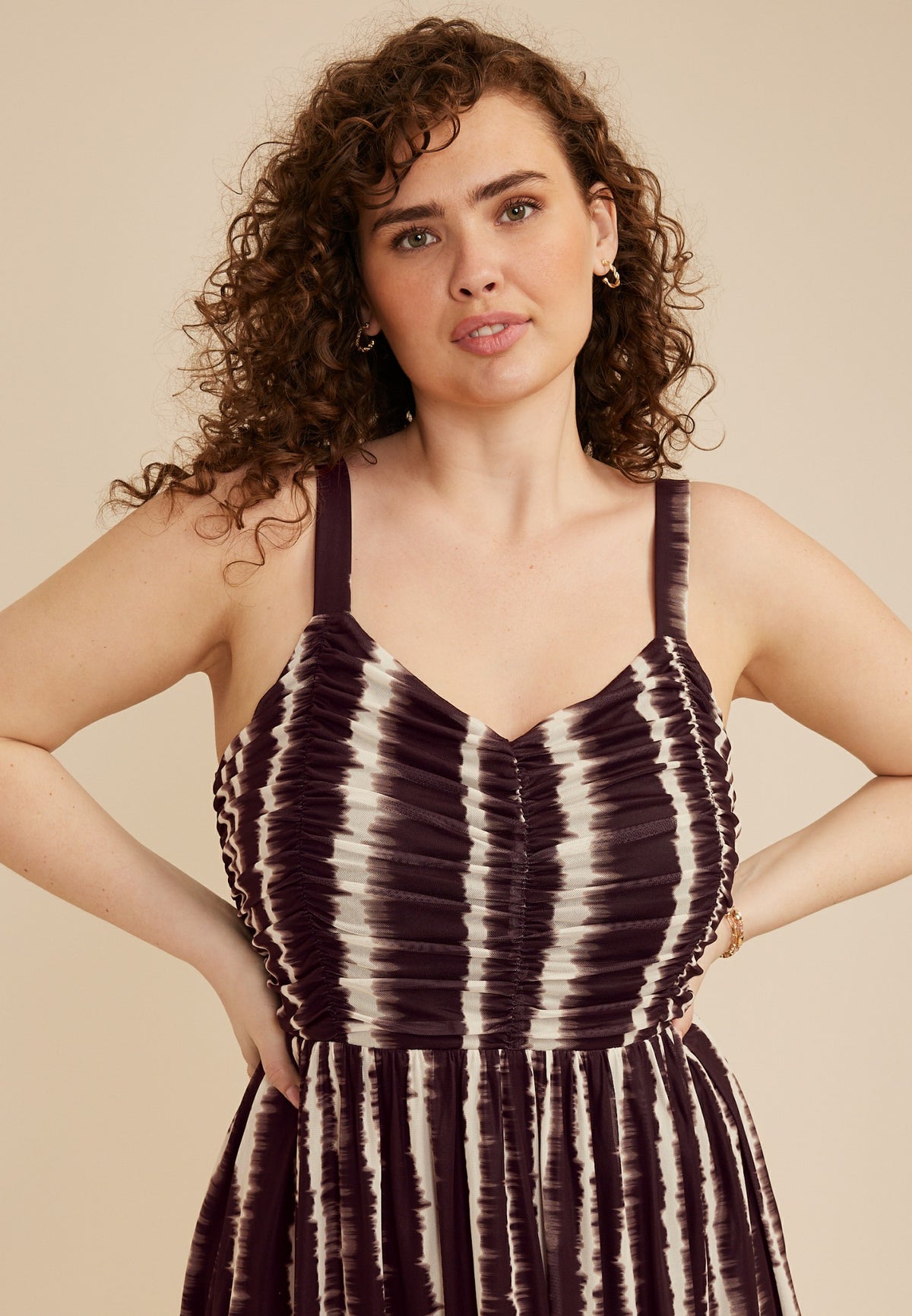 Plus Size Bare Ruched Sweetheart Printed Mesh Midi Dress