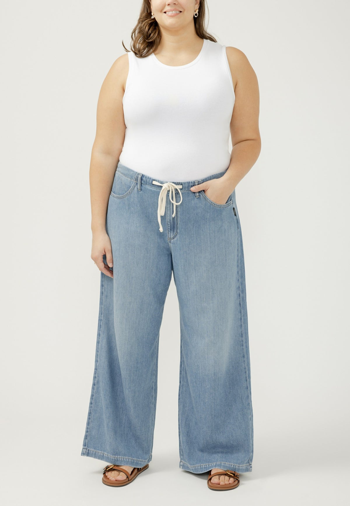 Plus Size Silver Jeans Co.® Mid Rise Soft Wide Leg Beach Pant