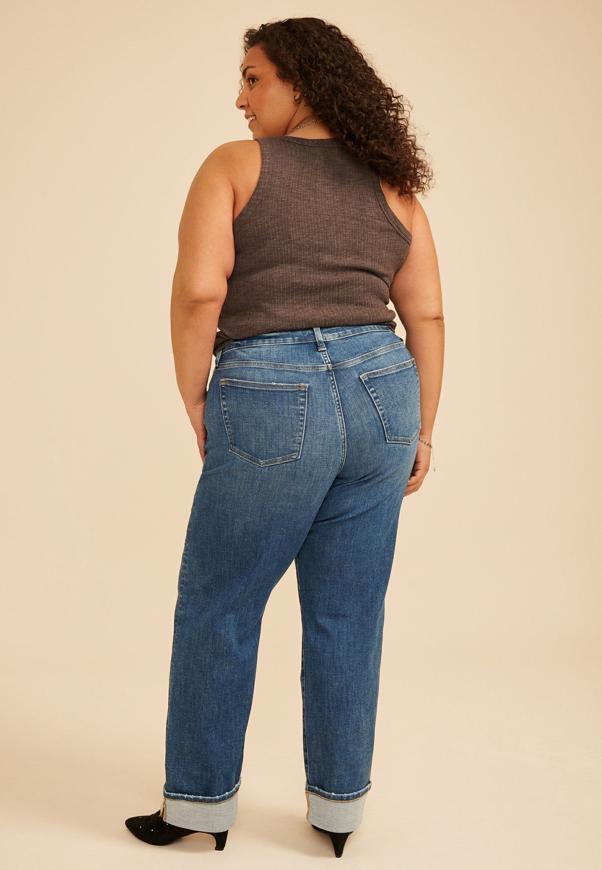 Plus Size edgely™ High Rise Pocket Stitch Relaxed Straight Cuffed Jean