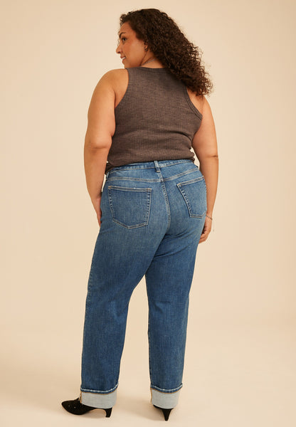 Plus Size edgely™ High Rise Pocket Stitch Relaxed Straight Cuffed Jean