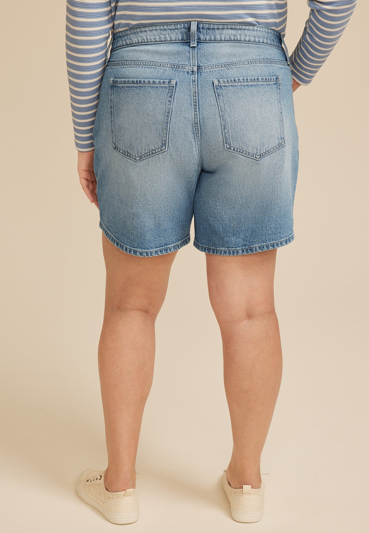 Plus Size m jeans by maurices™ High Rise 7in Relaxed Short