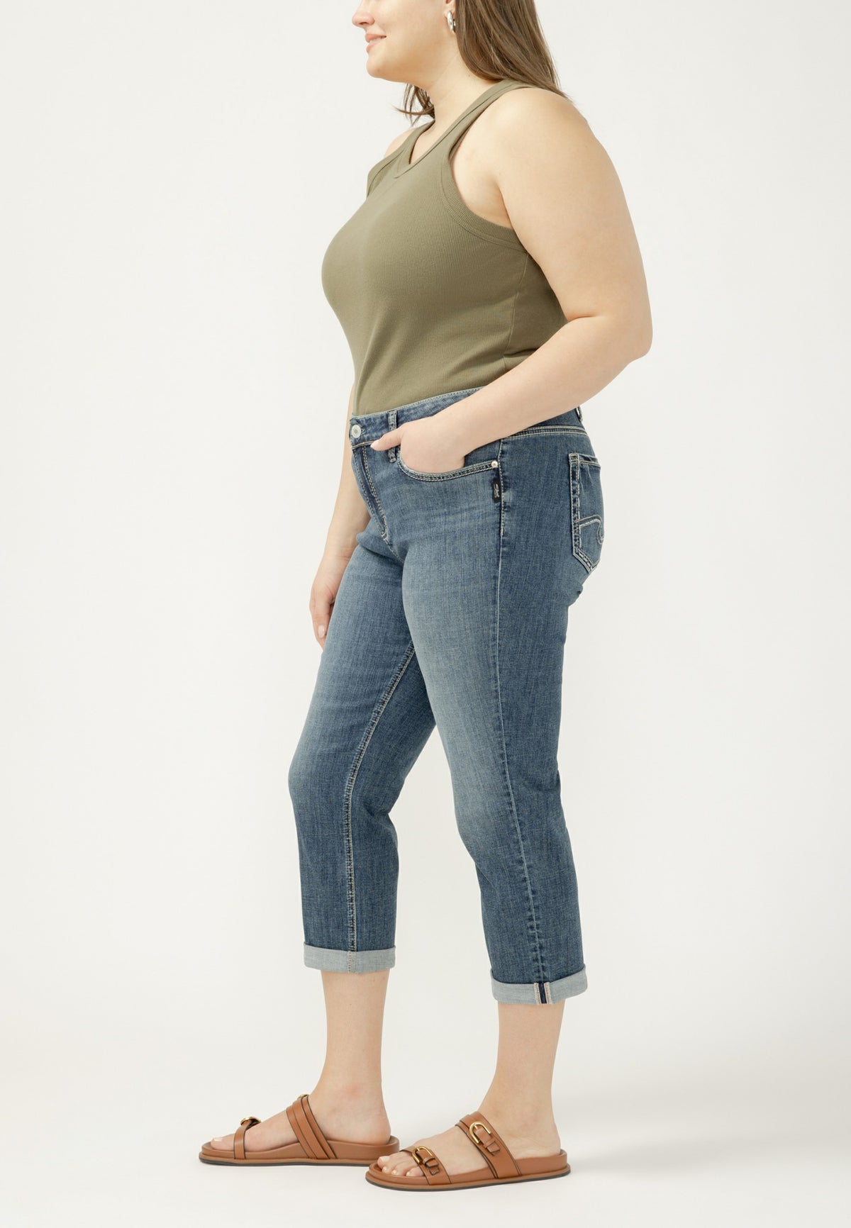 Plus Size Silver Jeans Co.® Elyse Mid Rise Luxe Stretch Rolled Hem Capri